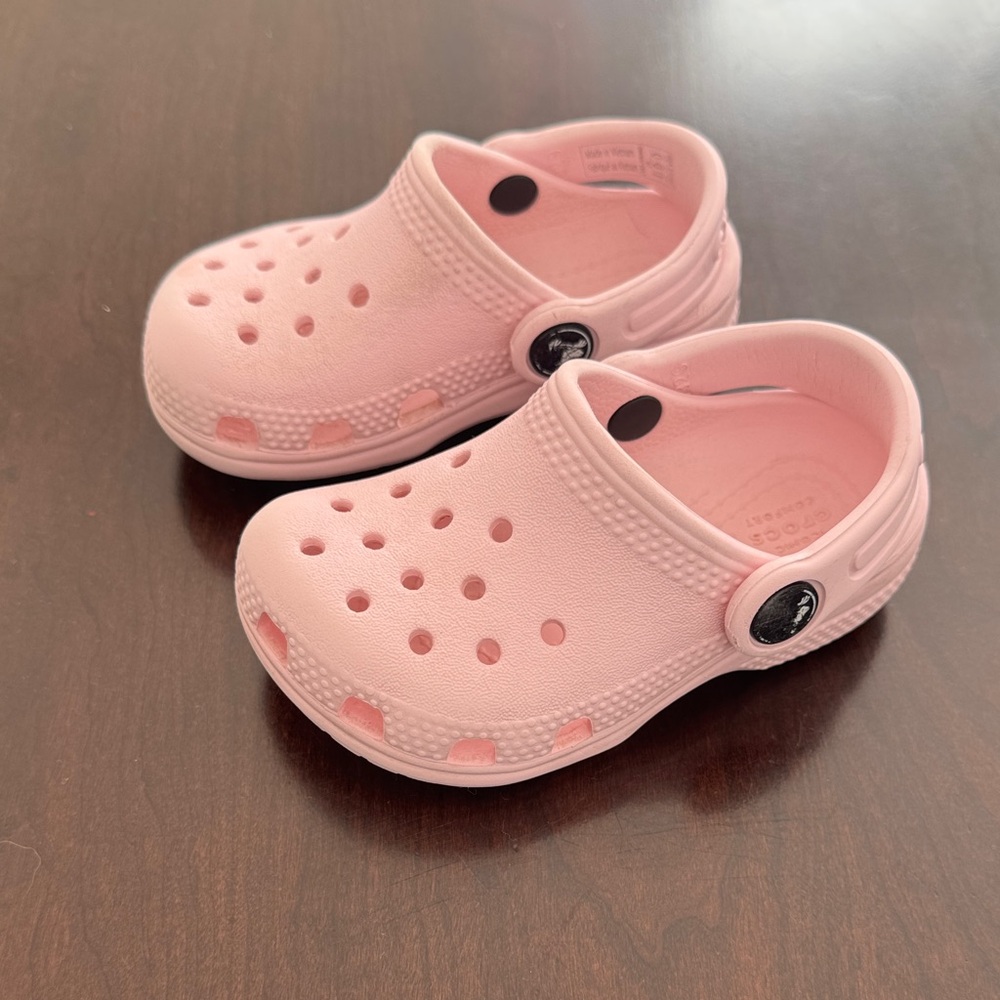 CROCS Kids Light Pink Water Shoes